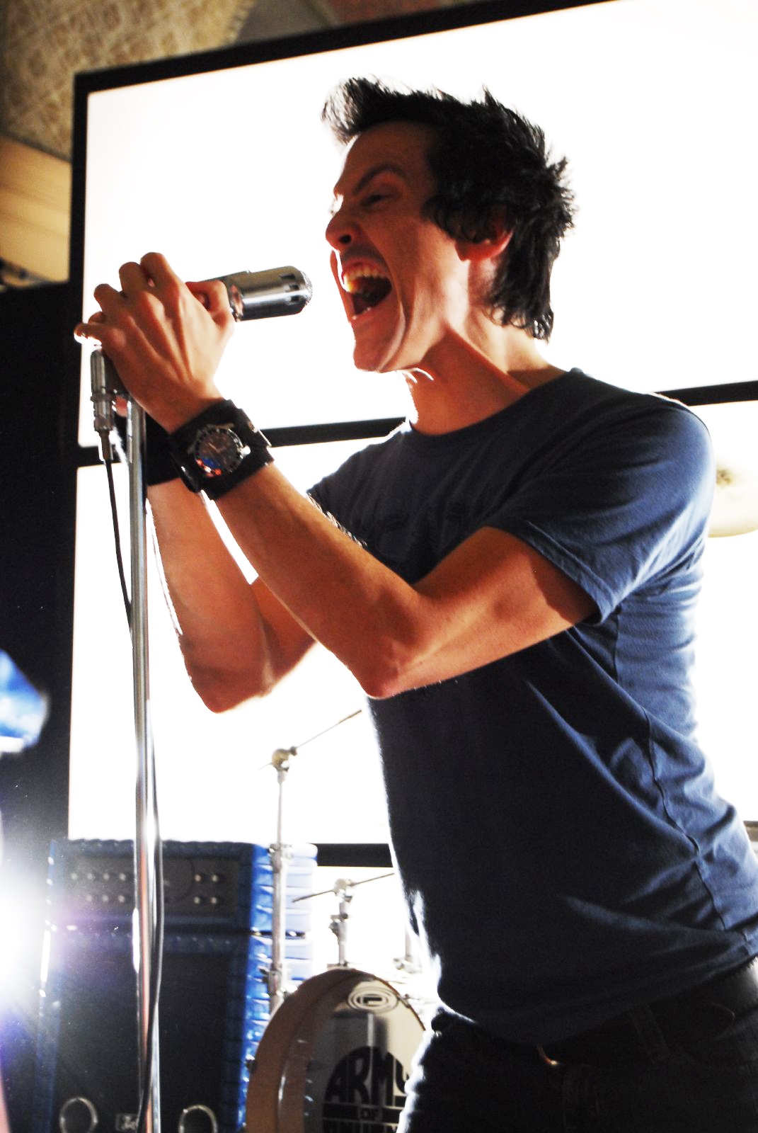 Richard Patrick performing